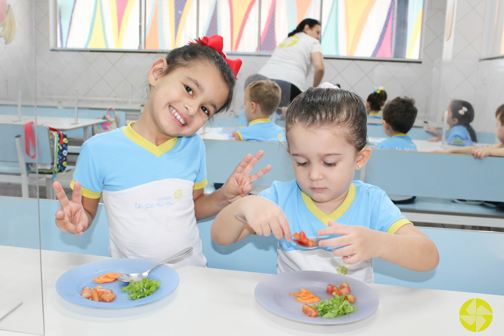 Infantil - Colgio Le Perini. Educao Infantil e Ensino Fundamental. Indaiatuba, SP