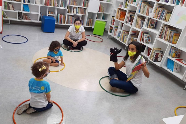 Leitura na Infncia - Colgio Le Perini. Educao Infantil e Ensino Fundamental. Indaiatuba, SP