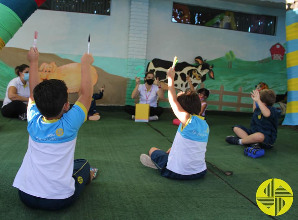 Os nmeros em nosso dia a dia - Colgio Le Perini. Educao Infantil e Ensino Fundamental. Indaiatuba, SP