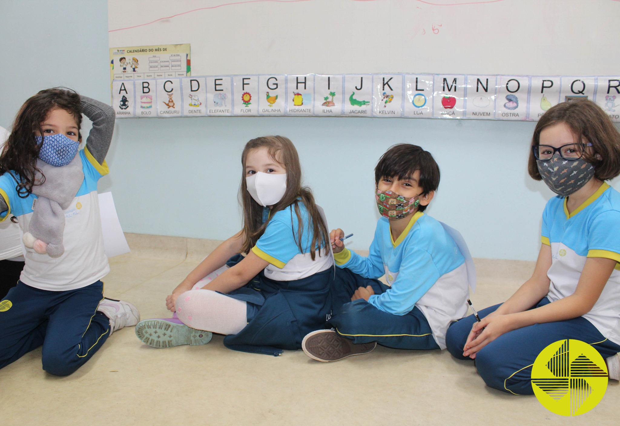 A primeira semana do nosso curso de frias - Colgio Le Perini. Educao Infantil e Ensino Fundamental. Indaiatuba, SP