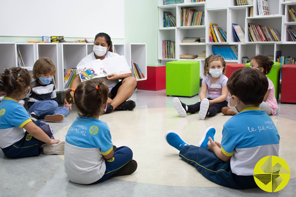 Bom dia todas as cores - Colgio Le Perini. Educao Infantil e Ensino Fundamental. Indaiatuba, SP