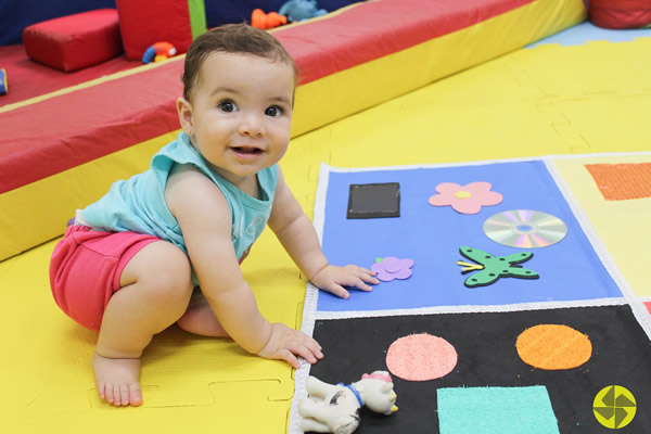 Vamos brincar e aprender? - Colgio Le Perini. Educao Infantil e Ensino Fundamental. Indaiatuba, SP
