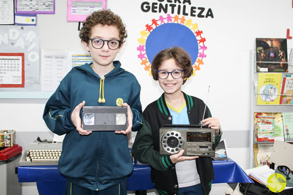 Preservando a Memória - Colégio Le Perini. Educação Infantil e Ensino Fundamental. Indaiatuba, SP