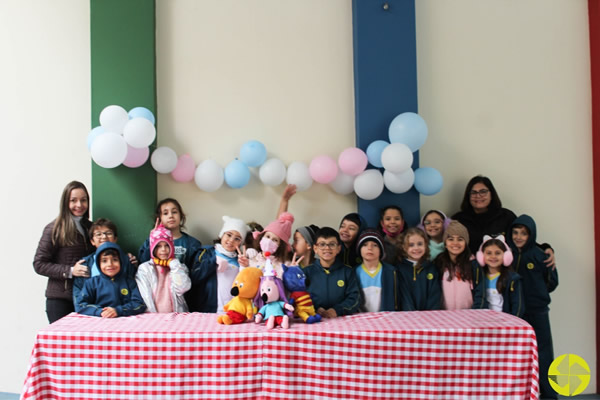 Festa Surpresa - Colégio Le Perini. Educação Infantil e Ensino Fundamental. Indaiatuba, SP