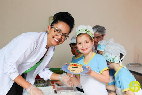 Culinria saudvel! - Colgio Le Perini. Educao Infantil e Ensino Fundamental. Indaiatuba, SP