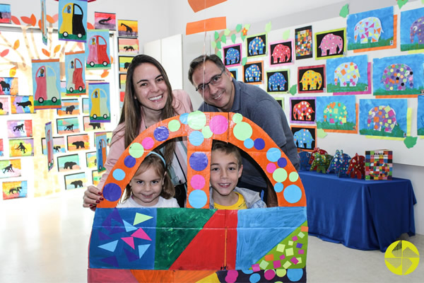 14 edio da Exposio de Artes e Mostra Literria - Colgio Le Perini. Educao Infantil e Ensino Fundamental. Indaiatuba, SP