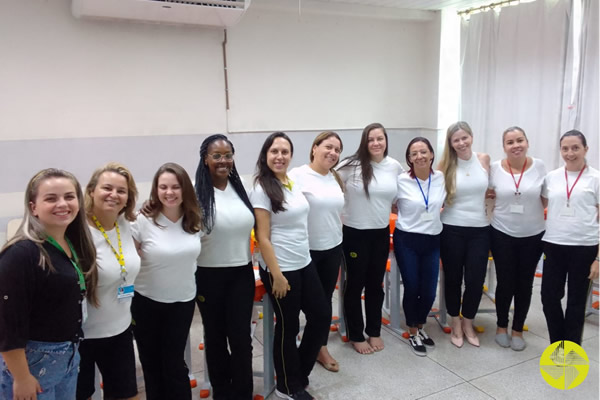 Treinamento e Capacitao da equipe Pedaggica - Colgio Le Perini. Educao Infantil e Ensino Fundamental. Indaiatuba, SP