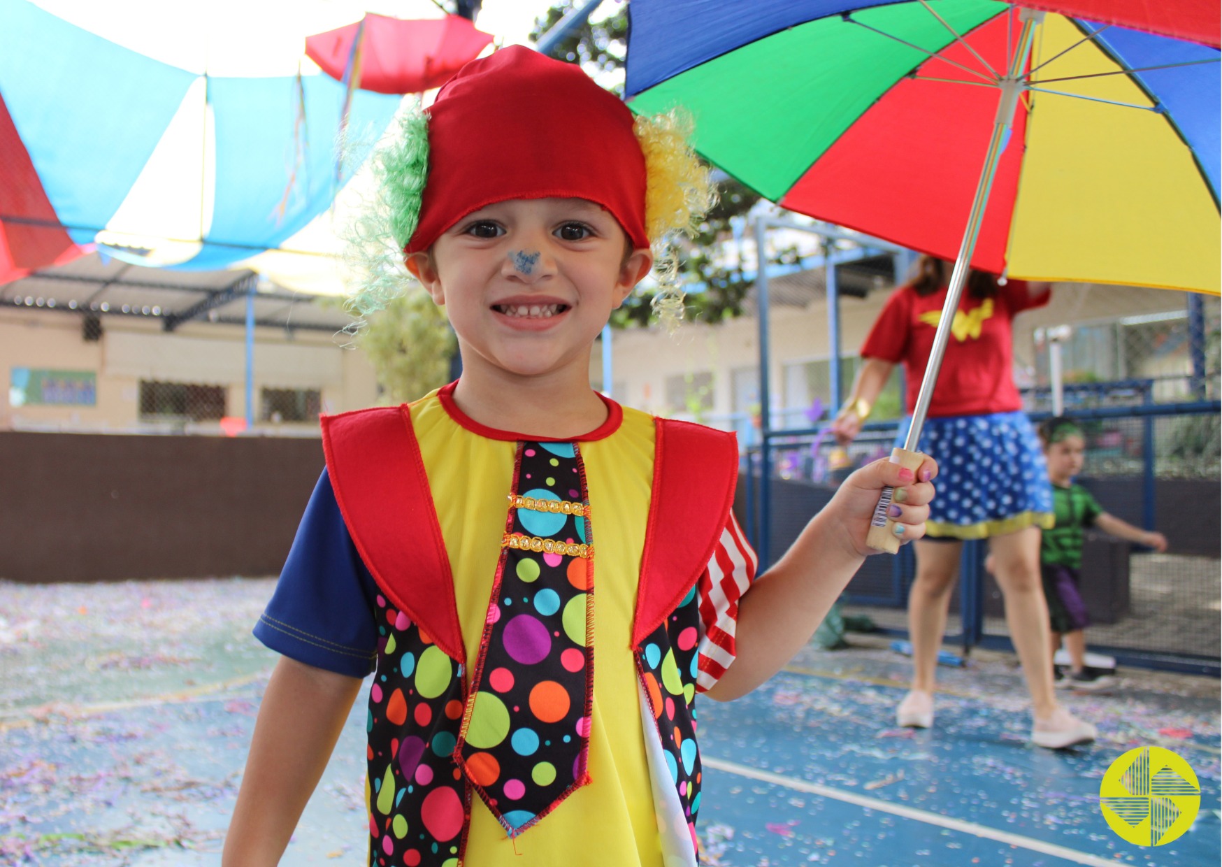 Unidos do Le Perini - Colgio Le Perini. Educao Infantil e Ensino Fundamental. Indaiatuba, SP