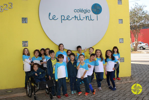 O 1ano que aprendeu a ver - Colgio Le Perini. Educao Infantil e Ensino Fundamental. Indaiatuba, SP