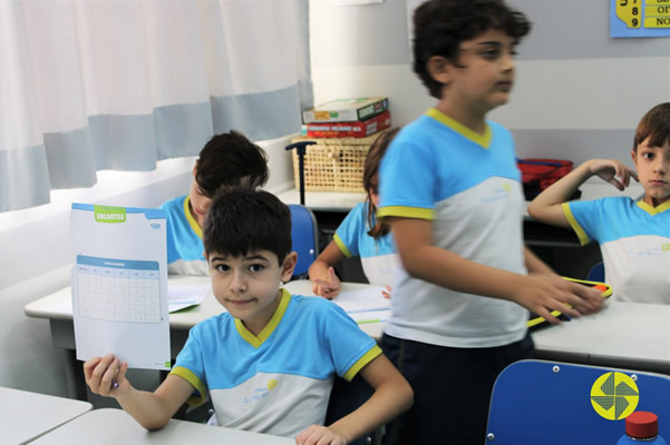 Stop da adio - Colgio Le Perini. Educao Infantil e Ensino Fundamental. Indaiatuba, SP