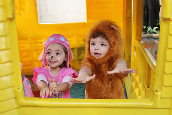 Os bichos esto soltos no Curso de Frias - Colgio Le Perini. Educao Infantil e Ensino Fundamental. Indaiatuba, SP