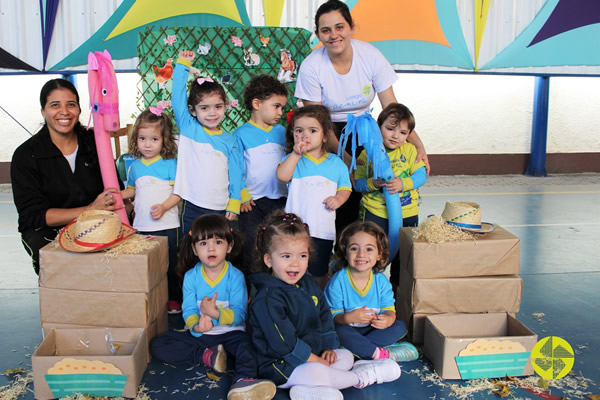 Segura peo! - Colgio Le Perini. Educao Infantil e Ensino Fundamental. Indaiatuba, SP