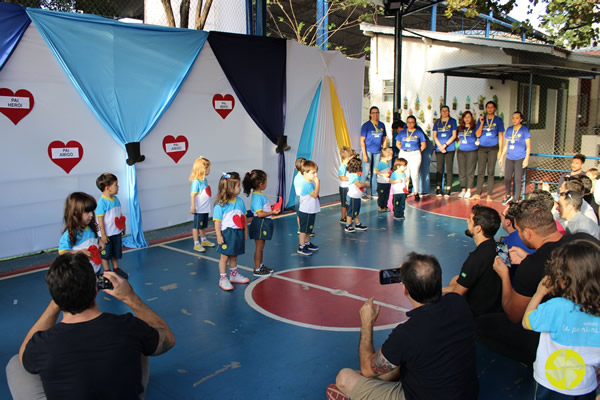 Semana de comemoraes ao Dia dos Pais - Colgio Le Perini. Educao Infantil e Ensino Fundamental. Indaiatuba, SP