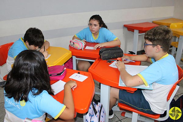 Desafio do Conhecimento - Colgio Le Perini. Educao Infantil e Ensino Fundamental. Indaiatuba, SP