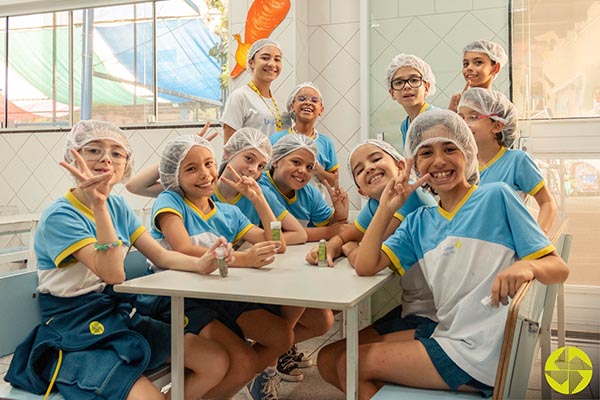 Alimentao saudvel - Colgio Le Perini. Educao Infantil e Ensino Fundamental. Indaiatuba, SP