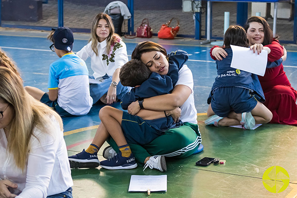 Feliz Dia das Mães - FUNDAMENTAL - quarta, quinta e sexta-feira - Colégio Le Perini. Educação Infantil e Ensino Fundamental. Indaiatuba, SP