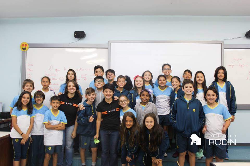 Aula de Cincia Aplicada 5 ano! - Colgio Le Perini. Educao Infantil e Ensino Fundamental. Indaiatuba, SP