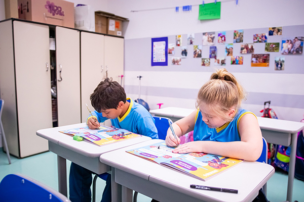 Aula especial de educação financeira - Colégio Le Perini. Educação Infantil e Ensino Fundamental. Indaiatuba, SP