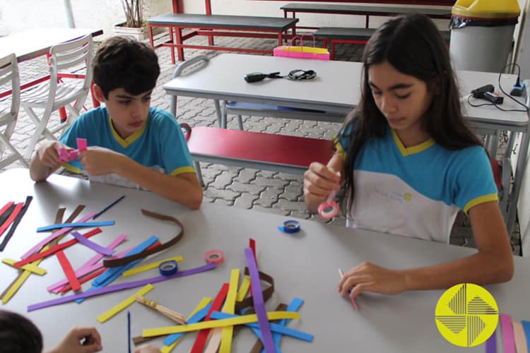 Integral - Resgate de Brincadeira - Colgio Le Perini. Educao Infantil e Ensino Fundamental. Indaiatuba, SP