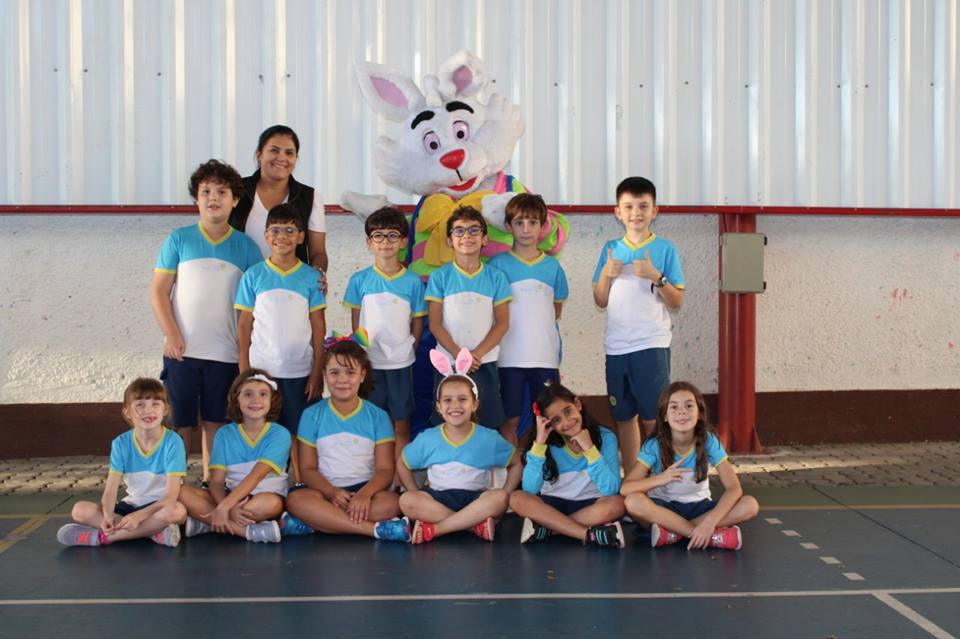 Coelhinho - Colgio Le Perini. Educao Infantil e Ensino Fundamental. Indaiatuba, SP