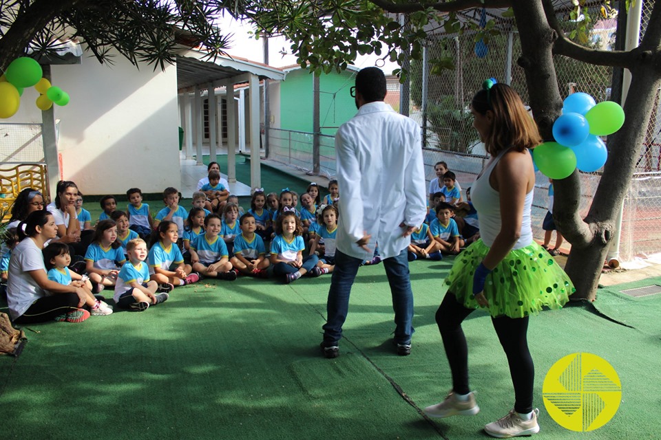 Cuidado e preveno - Colgio Le Perini. Educao Infantil e Ensino Fundamental. Indaiatuba, SP