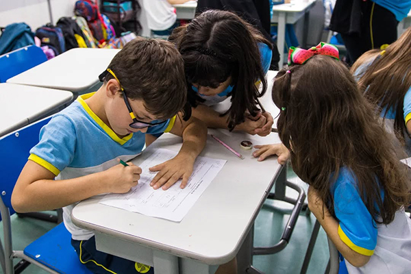 Stop da Matem�tica - Col�gio Le Perini. Educa��o Infantil e Ensino Fundamental. Indaiatuba, SP