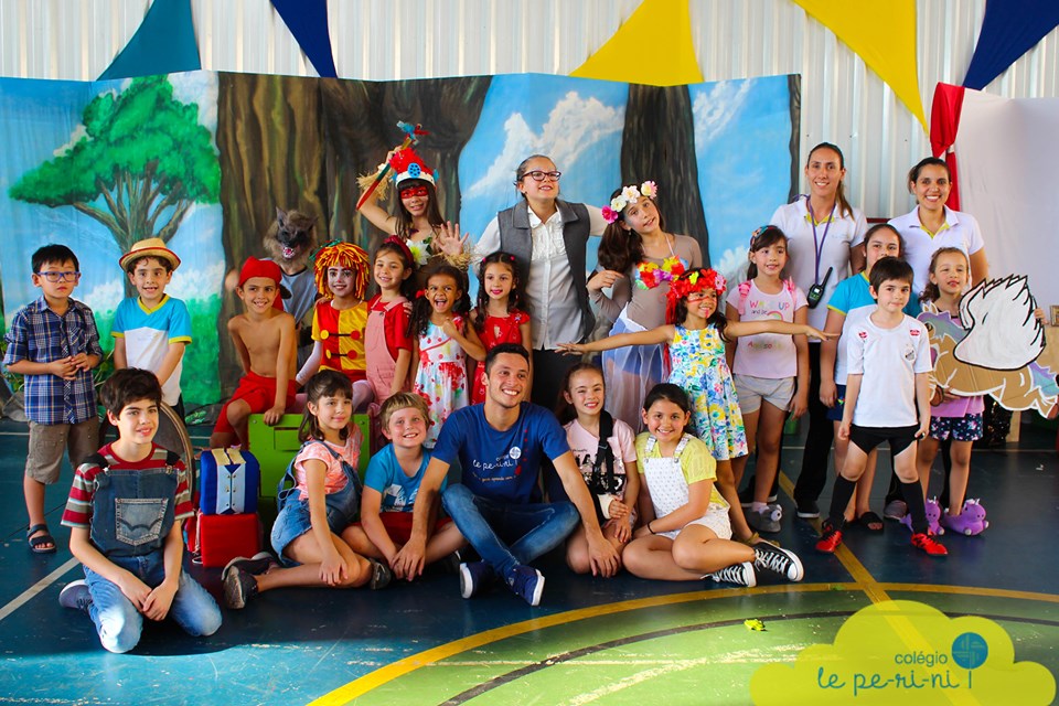 Folclore no Stio - Colgio Le Perini. Educao Infantil e Ensino Fundamental. Indaiatuba, SP