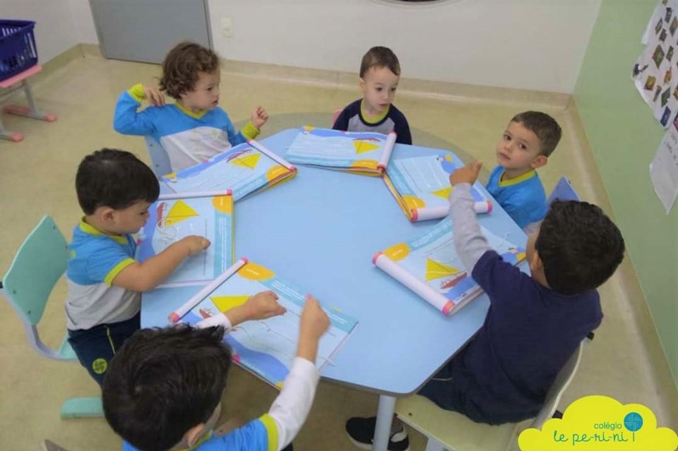 gua doce ou gua salgada? - Colgio Le Perini. Educao Infantil e Ensino Fundamental. Indaiatuba, SP