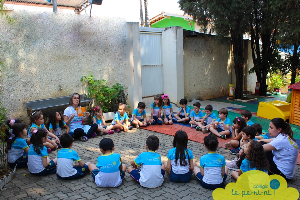 A Felicidade das Borboletas - Colégio Le Perini. Educação Infantil e Ensino Fundamental. Indaiatuba, SP