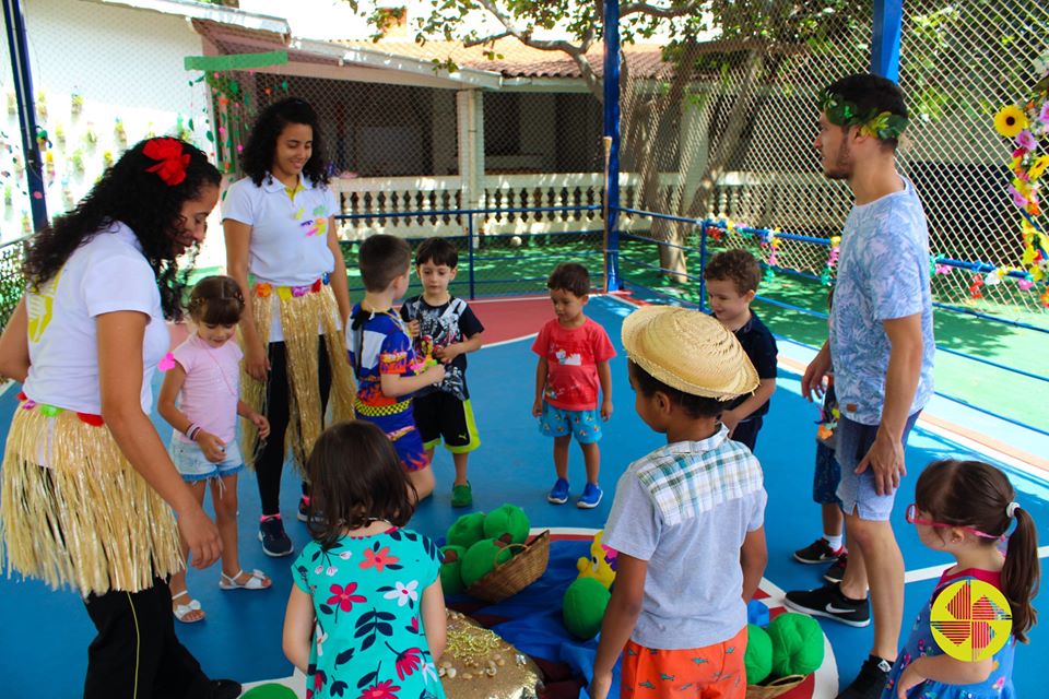 15 dia do Curso de Frias - Colgio Le Perini. Educao Infantil e Ensino Fundamental. Indaiatuba, SP