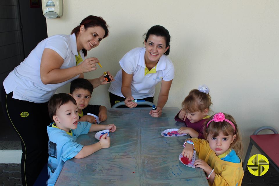 12 dia do Curso de Frias - Colgio Le Perini. Educao Infantil e Ensino Fundamental. Indaiatuba, SP