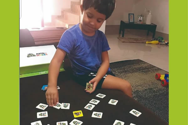 Jogo de memria - Colgio Le Perini. Educao Infantil e Ensino Fundamental. Indaiatuba, SP