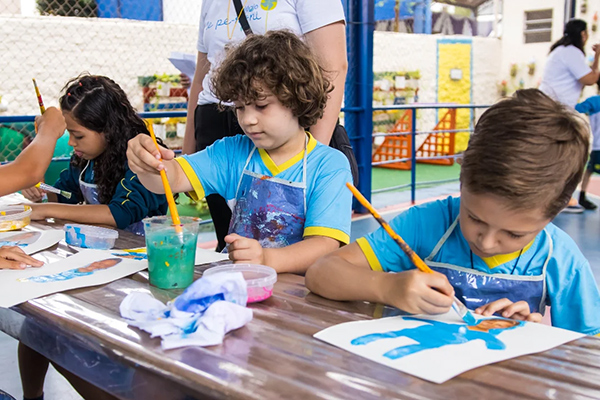 Curso de F�rias - Col�gio Le Perini. Educa��o Infantil e Ensino Fundamental. Indaiatuba, SP