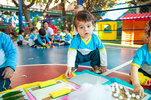 Explorar é aprender! - Colégio Le Perini. Educação Infantil e Ensino Fundamental. Indaiatuba, SP