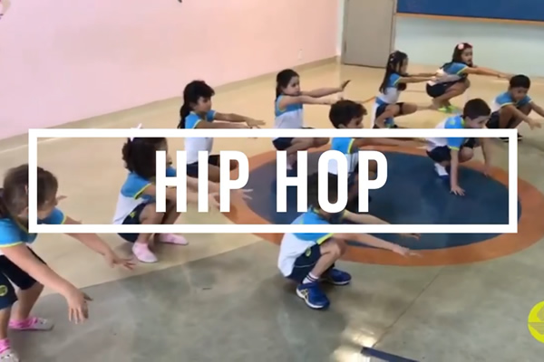 12/11 - Dia do Hip Hop - Colgio Le Perini. Educao Infantil e Ensino Fundamental. Indaiatuba, SP