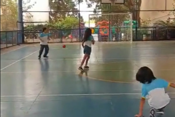 Handebol - Integral - Colgio Le Perini. Educao Infantil e Ensino Fundamental. Indaiatuba, SP