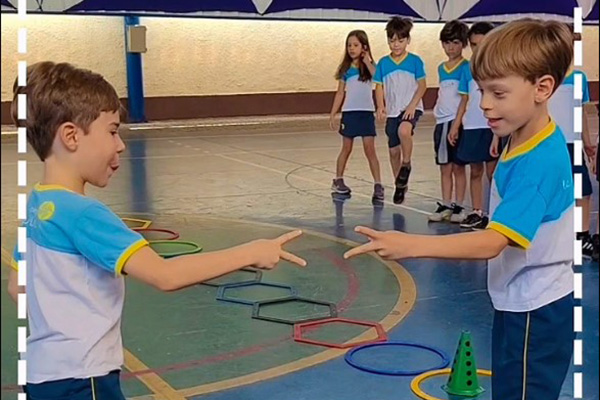 Desafio do Jokenp - Colgio Le Perini. Educao Infantil e Ensino Fundamental. Indaiatuba, SP