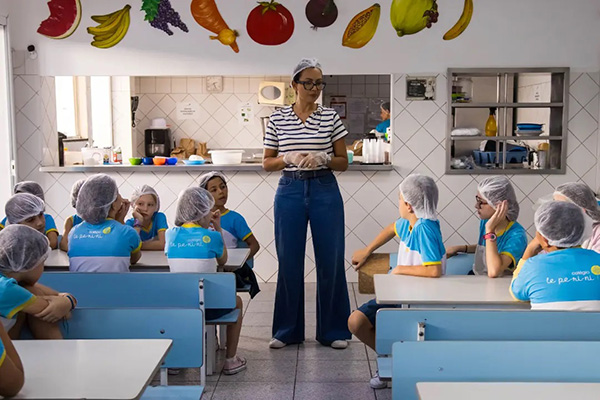 Aprender tamb�m tem sabor! - Col�gio Le Perini. Educa��o Infantil e Ensino Fundamental. Indaiatuba, SP